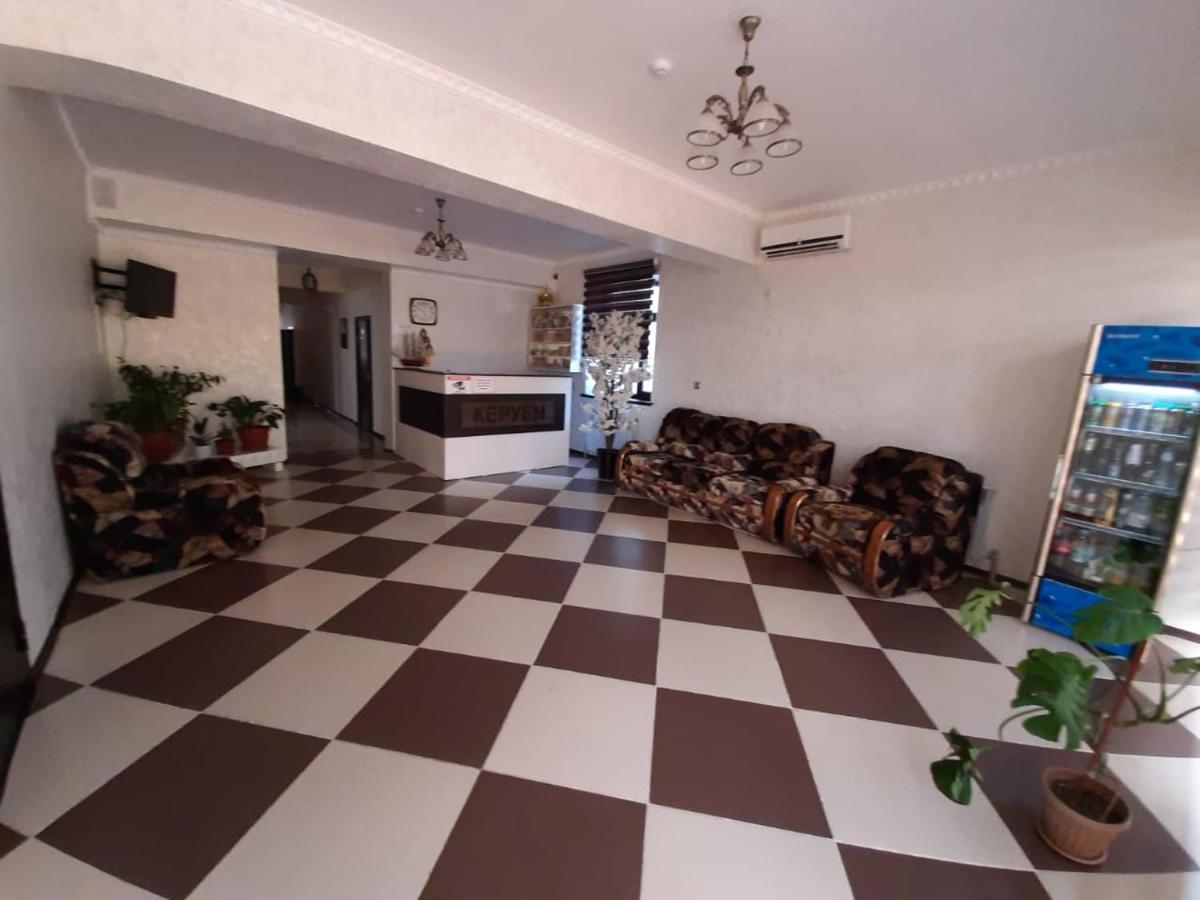 Keruen Hotell Taraz Exteriör bild